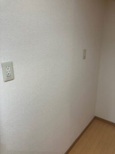 クロスの部分的張替え