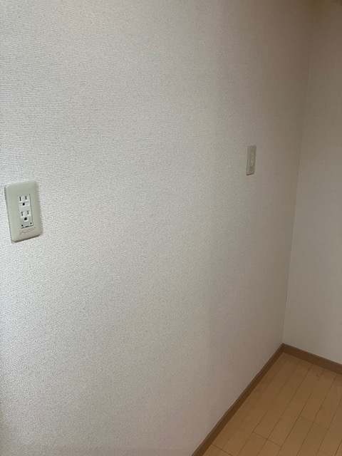 クロスの部分的張替え
