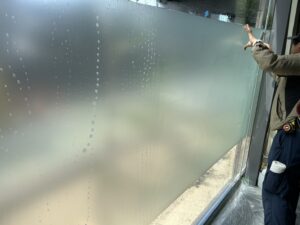 ガラス工事