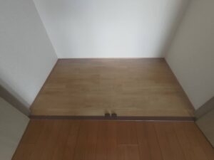 床材上張り