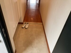 玄関土間張替え