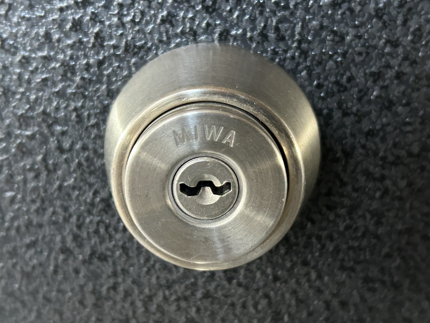 シリンダー交換