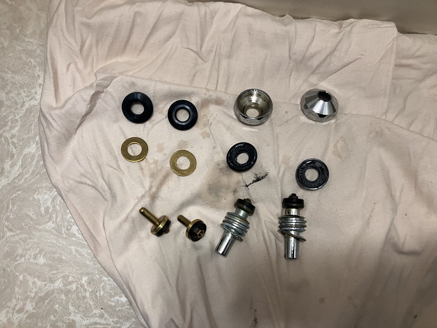 【入居中の漏水トラブル対応事例】水道止水バルブのパッキン・ケレップ交換を実施しました