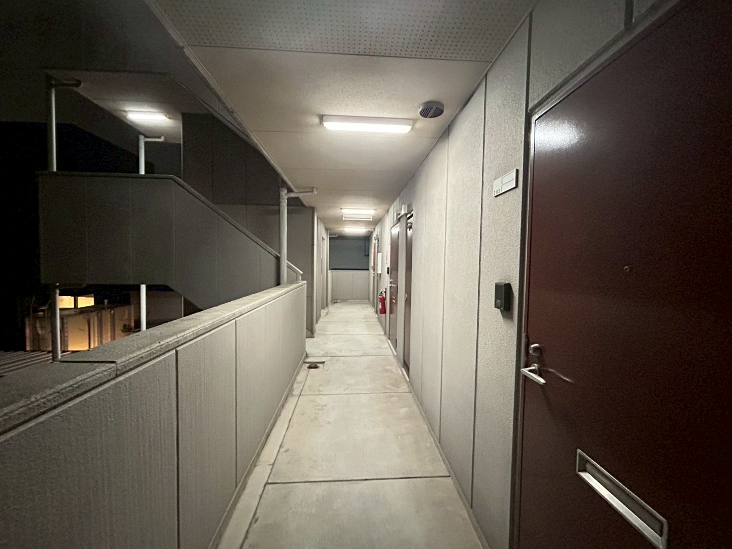 昼だけじゃありません。夜間巡回で安心を確認！