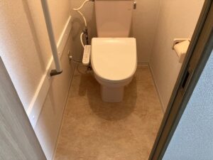 張替えだけじゃダメ　本当の原因は床の中にありました。